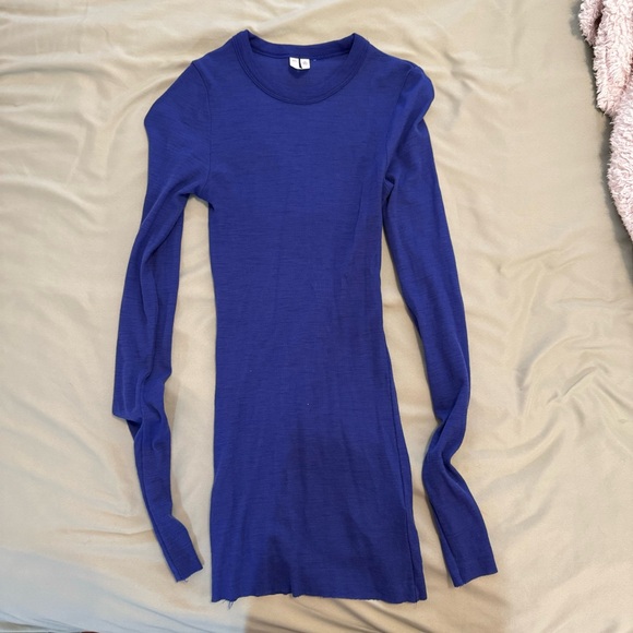 Arket Blue Sheer Wool Top in XS - Picture 2 of 4